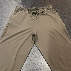 Women’s Lululemon Olive Drawstring Pants - Casual Comfort